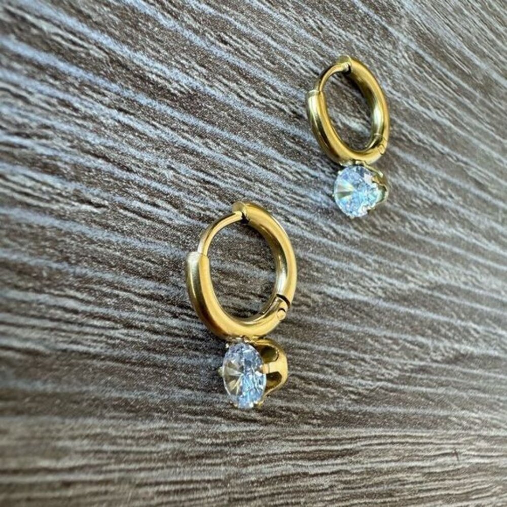 Stackable Diamond Hoop Earrings N663 - image 3
